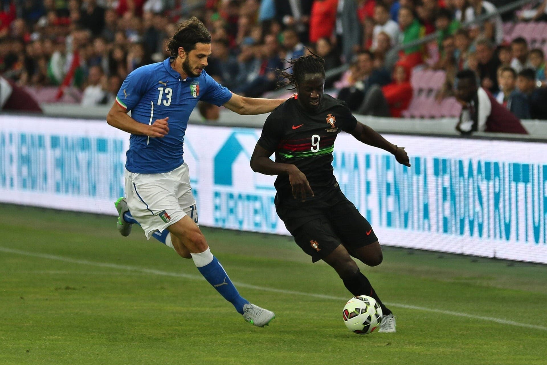 Eder em partida contra a Itália