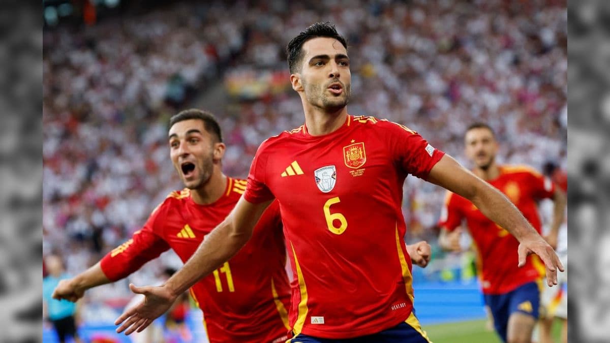 Merino comemora o gol da vitória da Espanha na Euro 2024