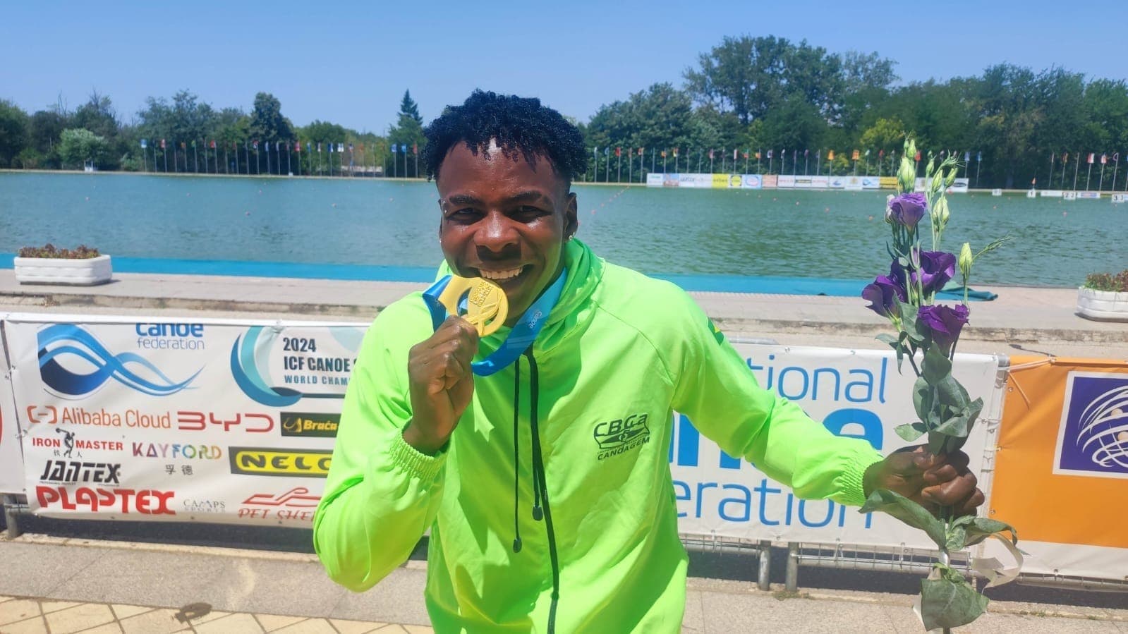 Mateus Nunes Bastos, ouro no Mundial Júnior de Canoagem Velocidade