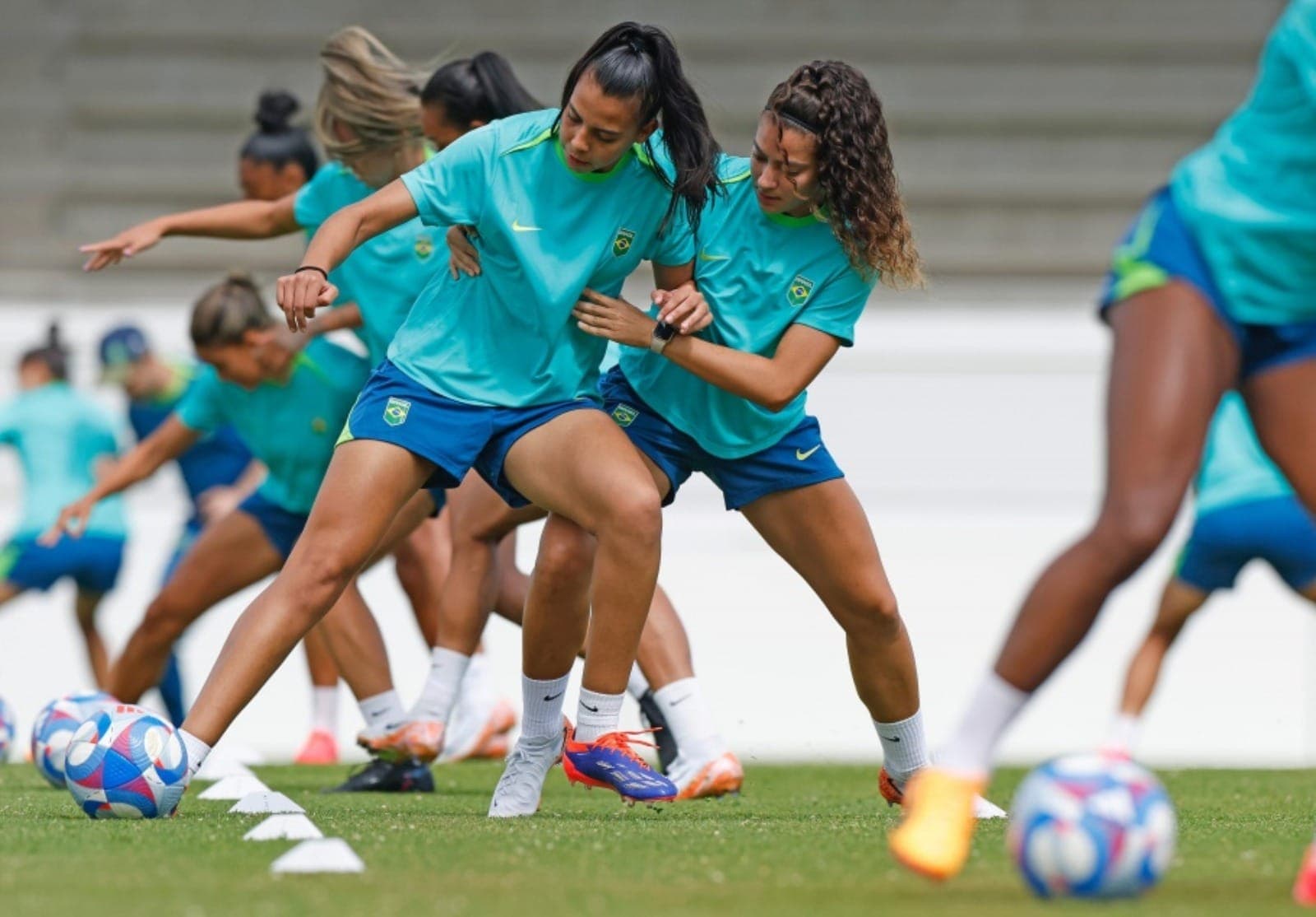 Paris-2024 treino da seleção feminina de futebol