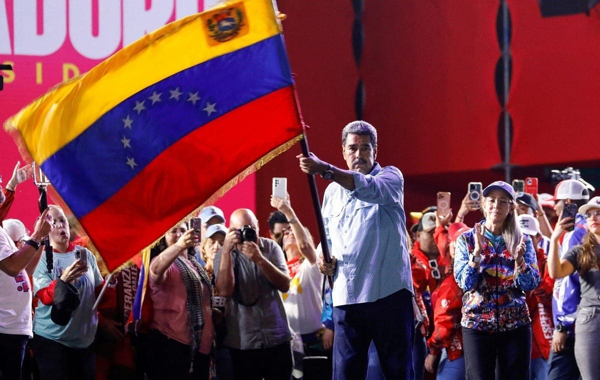 Sob polêmicas, Maduro vence eleições na Venezuela