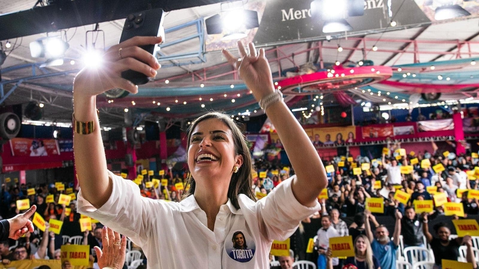 PSB oficializa candidatura de Tabata Amaral à Prefeitura de SP