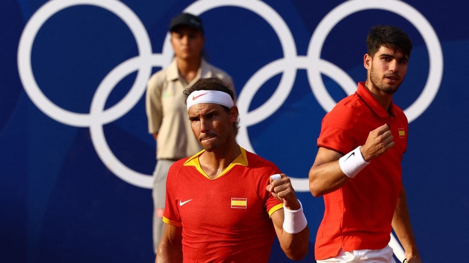 Nadal e Alcaraz avançam para as quartas de final em Paris