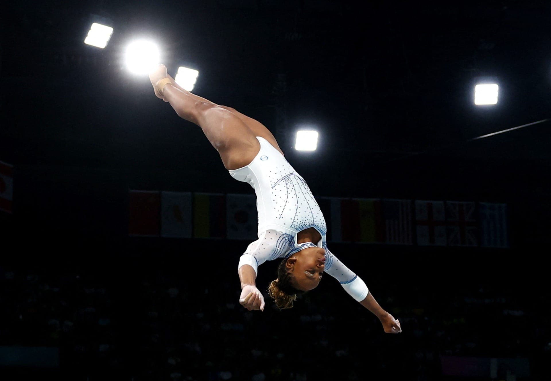 Rebeca Andrade na final do salto da ginástica artística em Paris