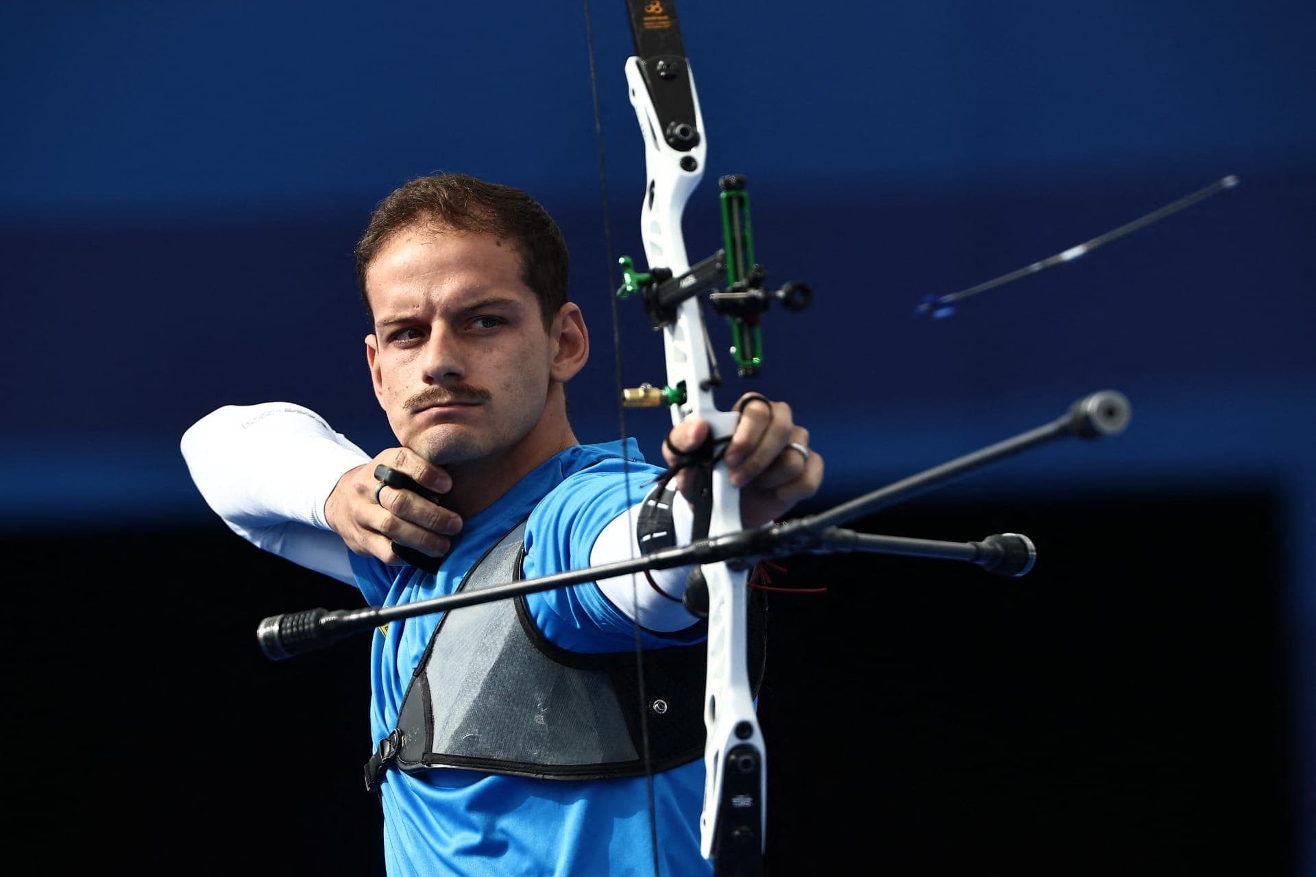 Marcus D'Almeida, número 1 do mundo no tiro com arco
