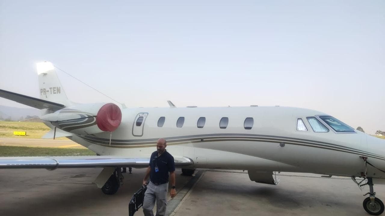 Operação que prendeu Deolane apreendeu carros de luxo, avião e bloqueou R$ 2 bilhões