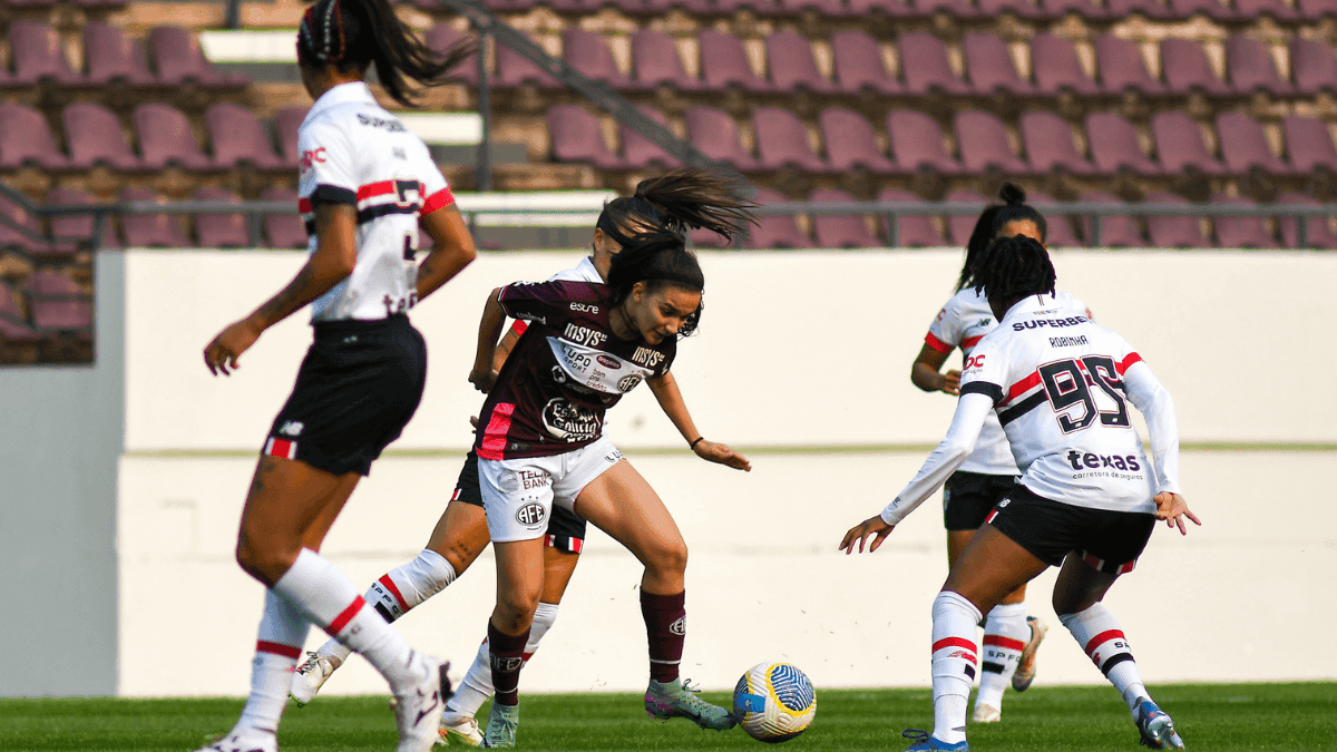Ferroviária x São Paulo pelo Brasileirão Feminino