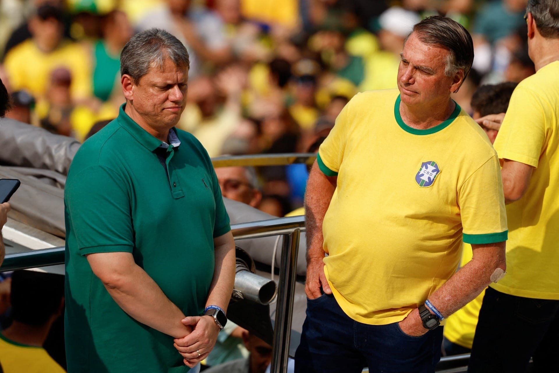 Jair Bolsonaro e Tarcísio de Freitas em ato na Av. Paulista