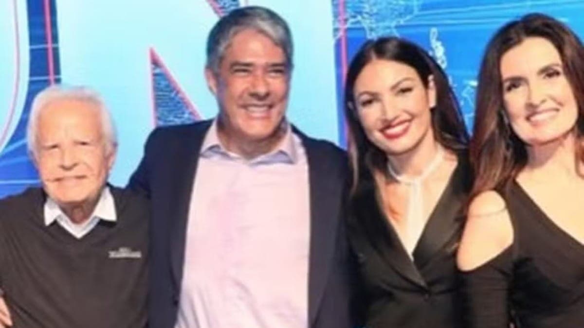 Fátima Bernardes compartilha foto com Cid Moreira