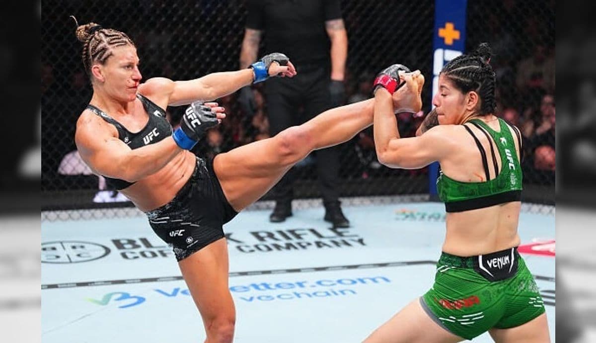 Kayla Harisson chuta a brasileira Ketlen Vieira no UFC 307