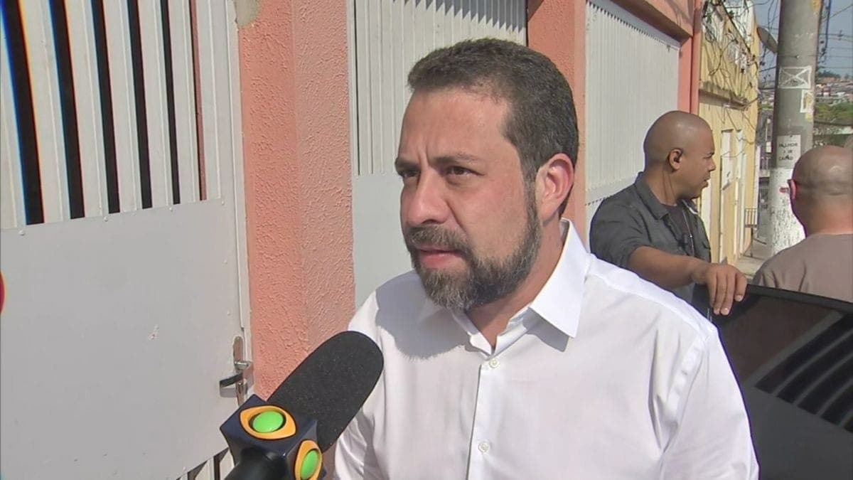 Guilherme Boulos em entrevista ao Bora Brasil, da Band