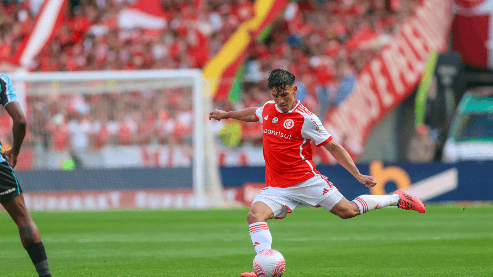 Bernabei, autor do gol do Inter