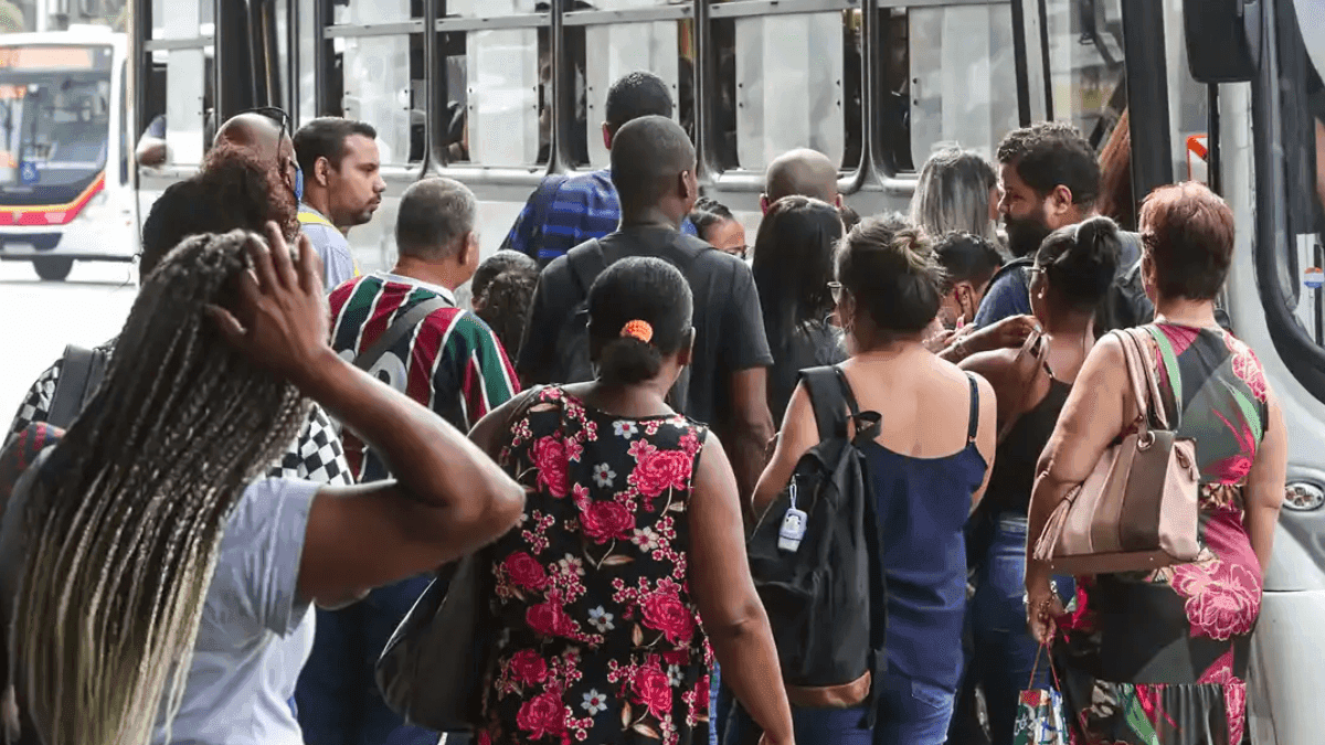 Total de mulheres responsáveis por domicílios cresce, diz Censo