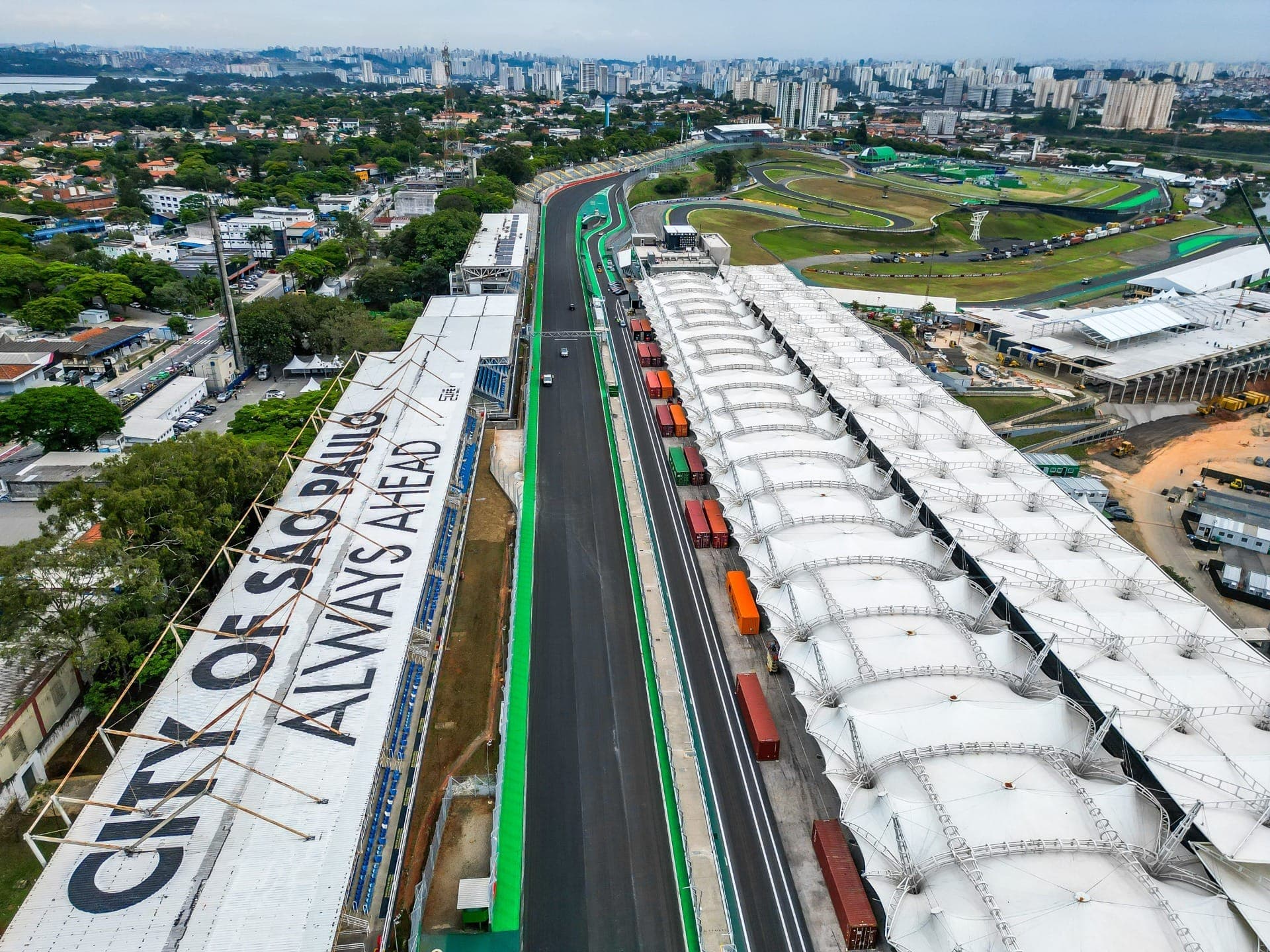 Todos os setores têm entradas disponíveis na tiqueteira oficial