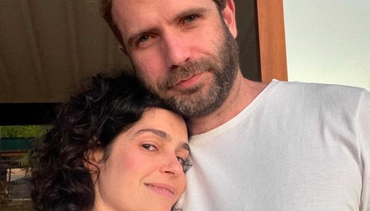 Maria Flor e o marido, Emanuel Aragão