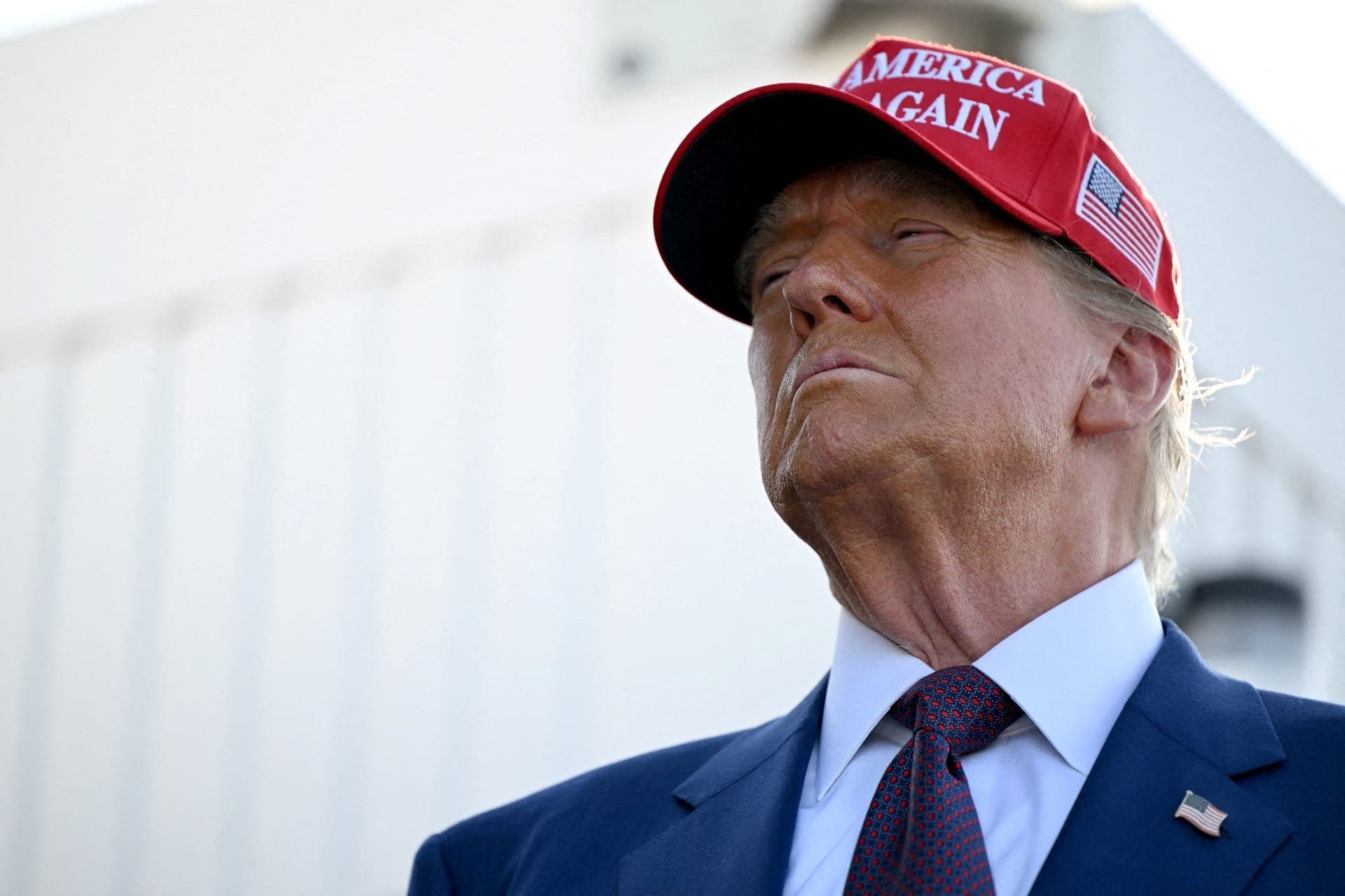 Donald Trump: Astróloga tira cartas sobre o futuro do presidente na Casa Branca