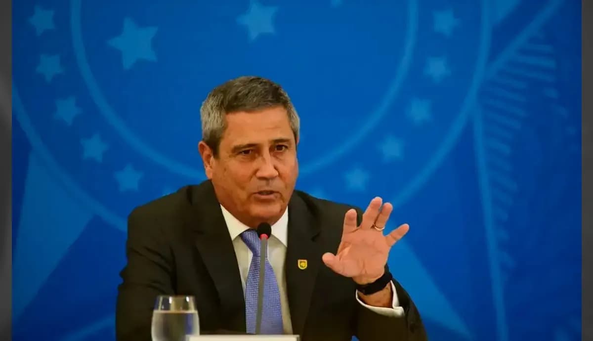 Após ser indiciado pela PF, Braga Netto nega participação em plano de golpe