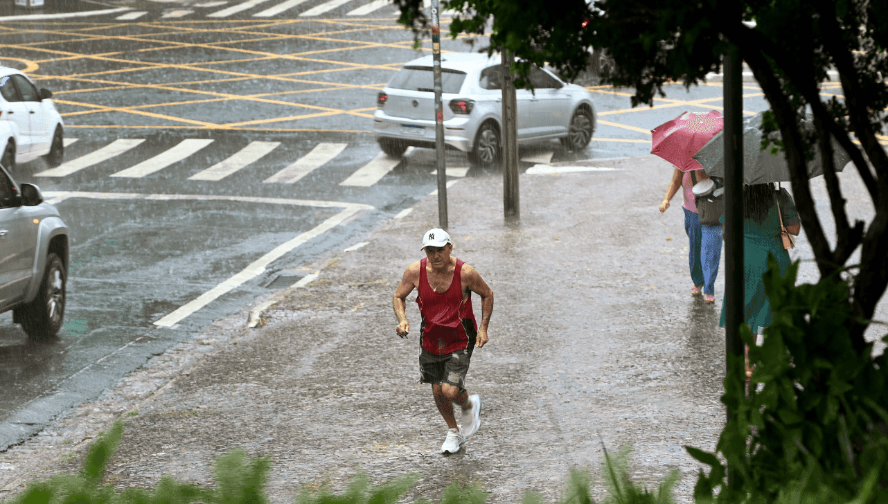 O maior índice de chuva foi registrado no Jardim das Bandeiras