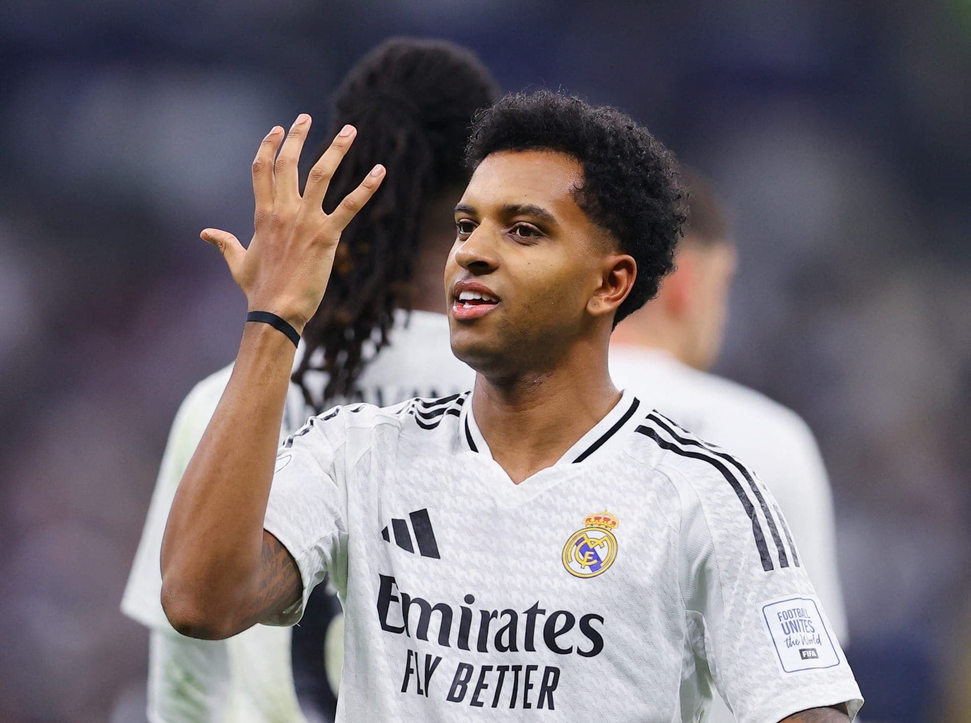 Rodrygo comemora gol imitando John Cena