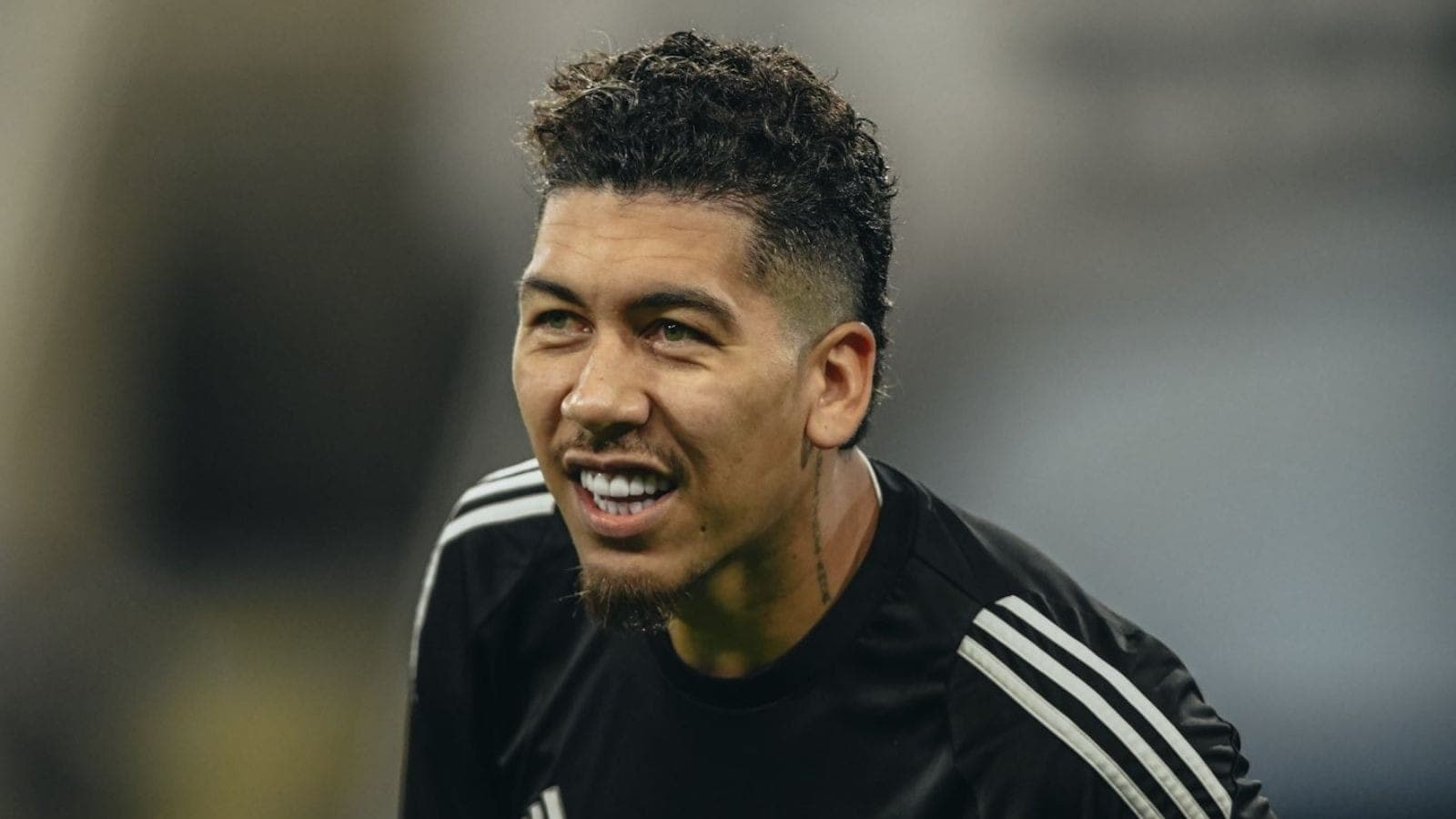 Roberto Firmino, craque do Al Ahli