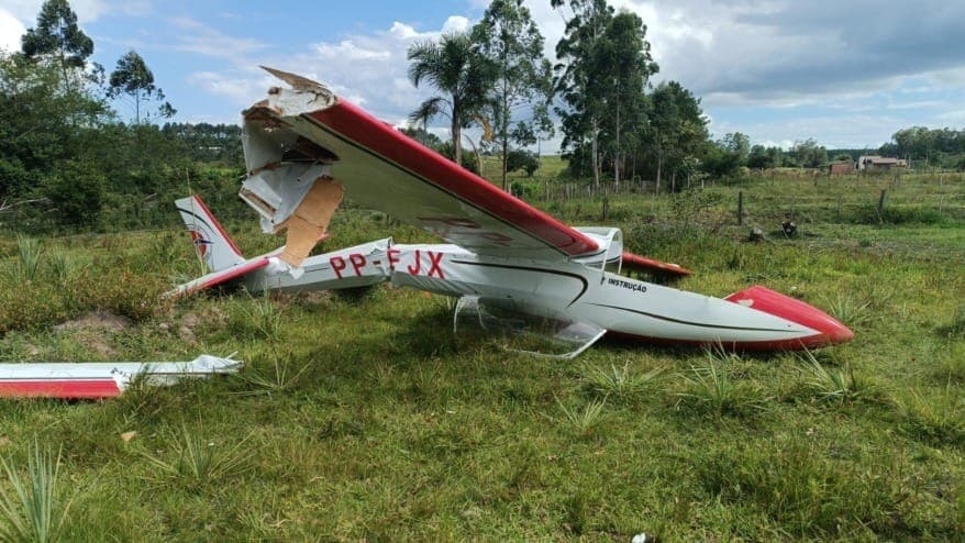 Aeronave de pequeno porte que caiu na cidade de Montenegro, no Rio Grande do Sul