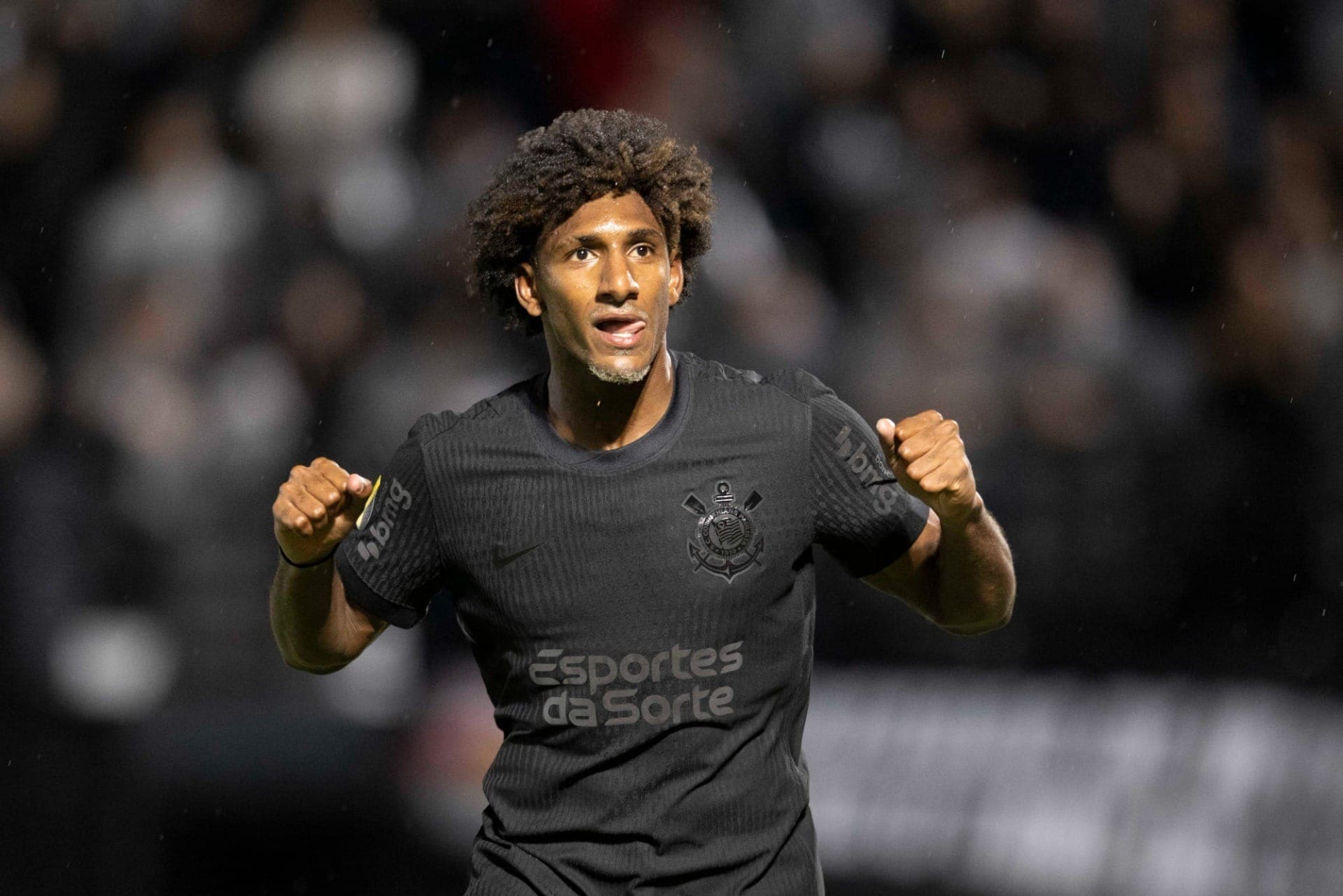 Talles Magno comemora gol do Corinthians