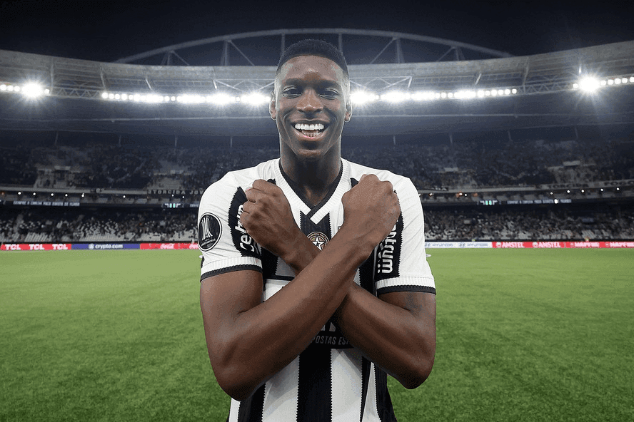 Luiz Henrique foi Rei da América, campeão da Libertadores e Brasileirão