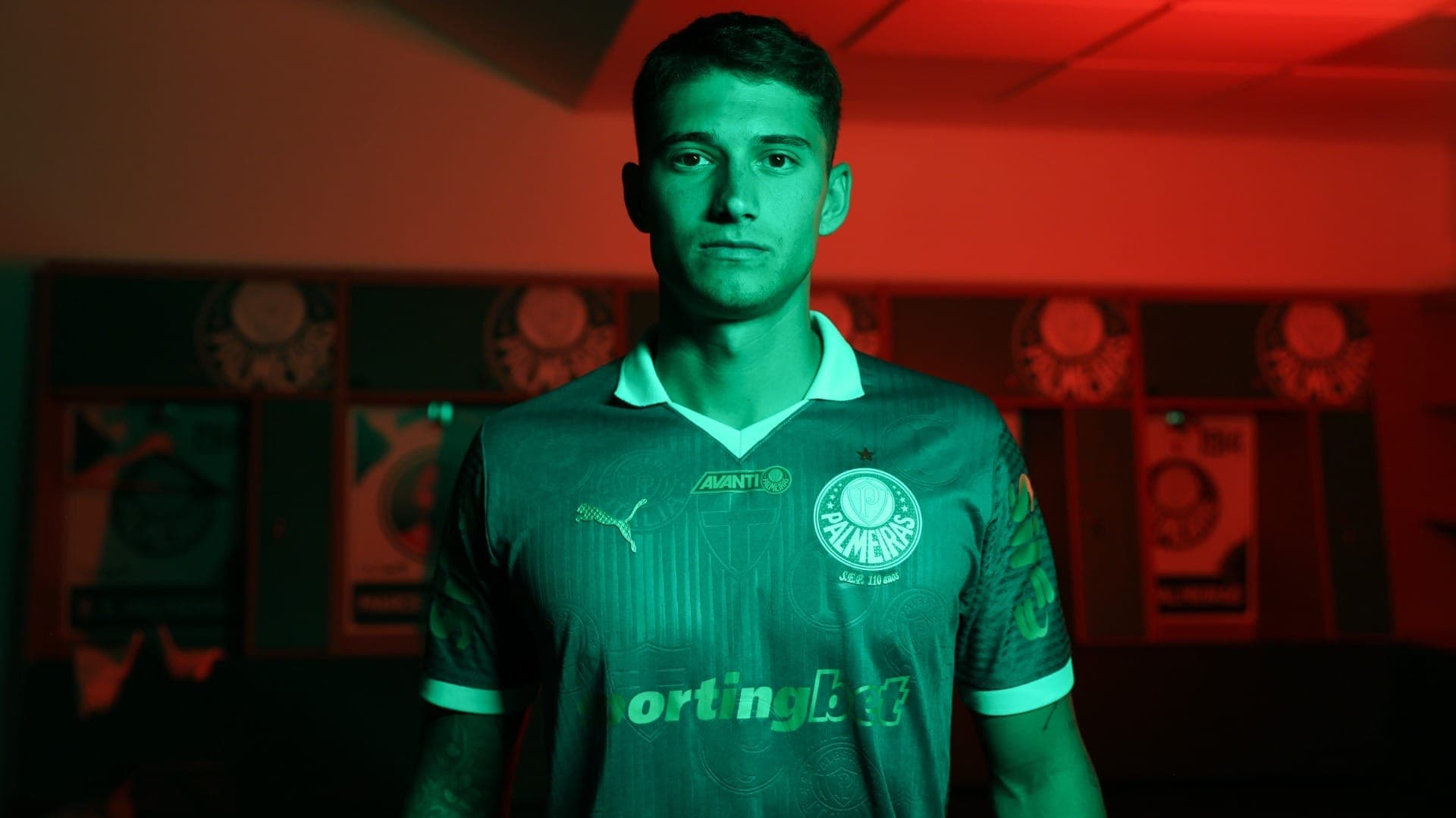 Palmeiras anuncia a contratação de Emiliano Martínez