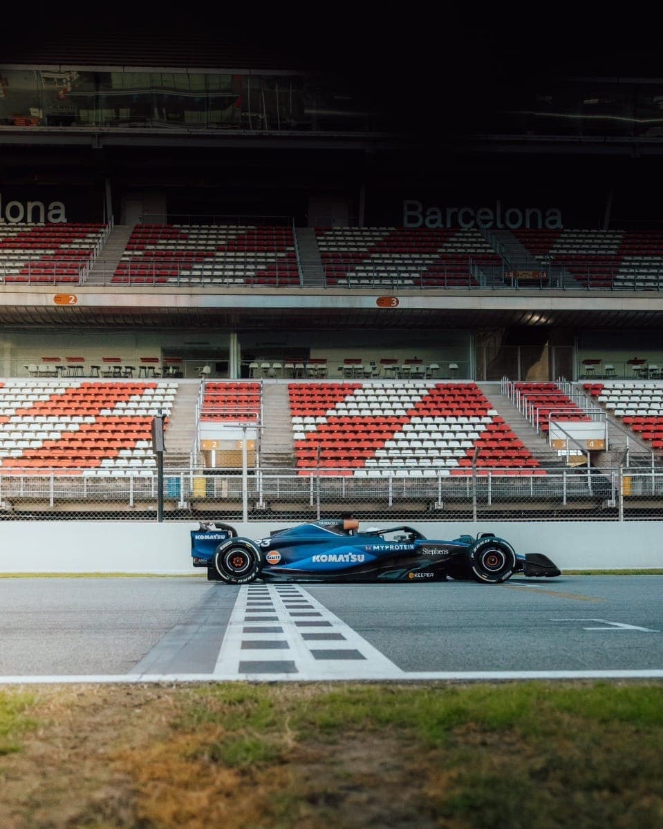Williams realiza primeiro teste de 2025 com Albon e Sainz