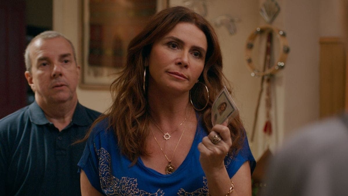 Elvira (Giovanna Antonelli) e Lino (Augusto Madeira) comandam a família Paixão em Beleza Fatal