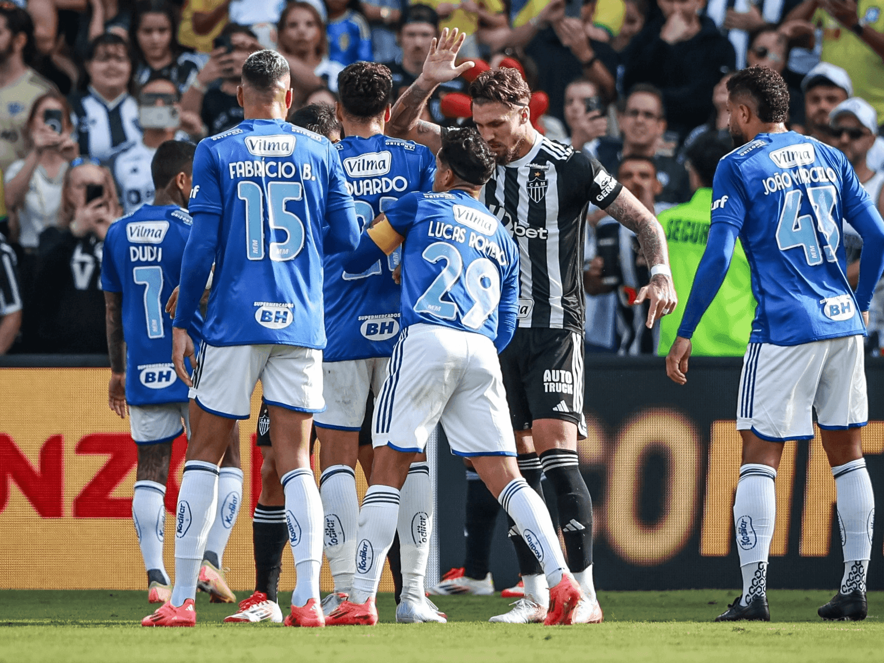 Cruzeiro e Atlético-MG empataram sem gols na FC Series