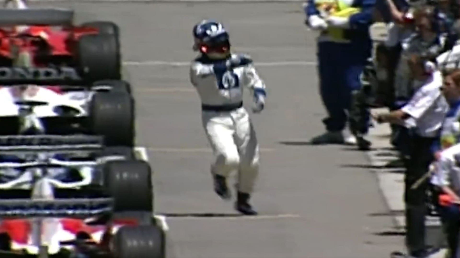 Montoya foi desqualificado do GP dos Estados Unidos de 2004