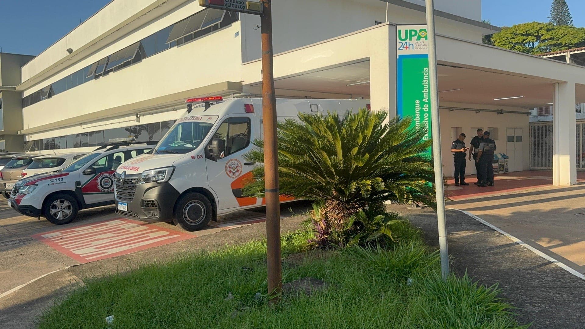 O suspeito foi levado à UPA e, na sequência, à delegacia