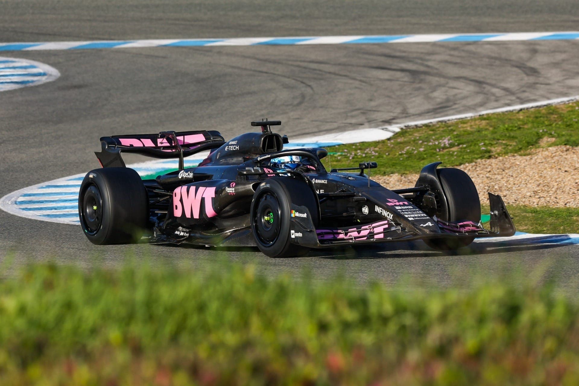 Gasly lidera primeiro dia de teste da Pirelli com Alpine e Mclaren