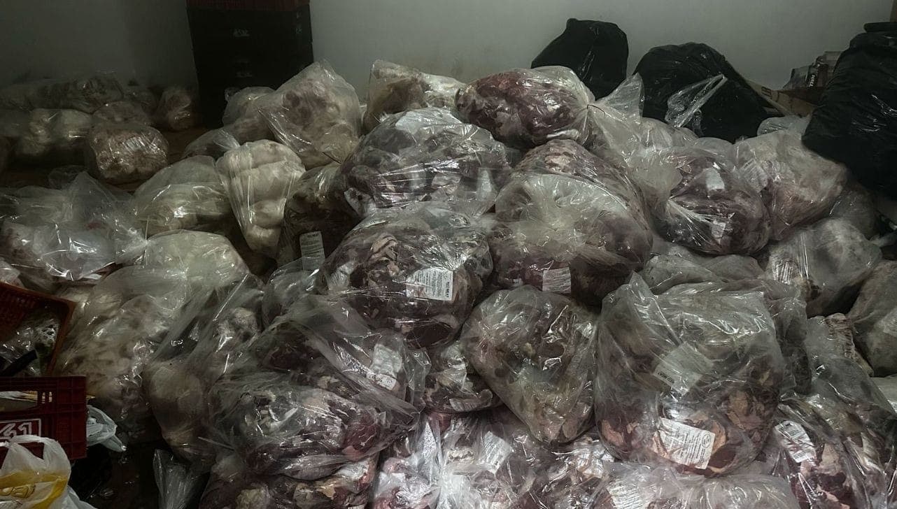 Carnes vencidas tinham as embalagens trocadas