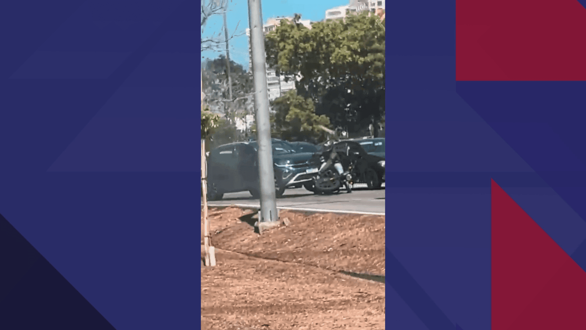A vítima, motorista do carro, foi baleada na mão