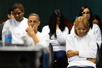 Neste sábado (12), sexto dia de julgamento, os réus finalmente começam a ser ouvidos.