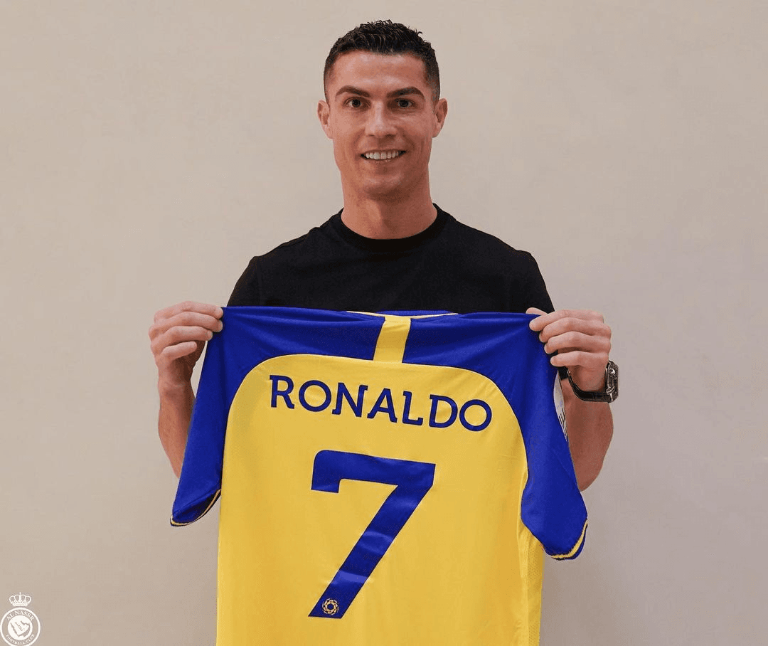 CR7 é anunciado no Al Nassr