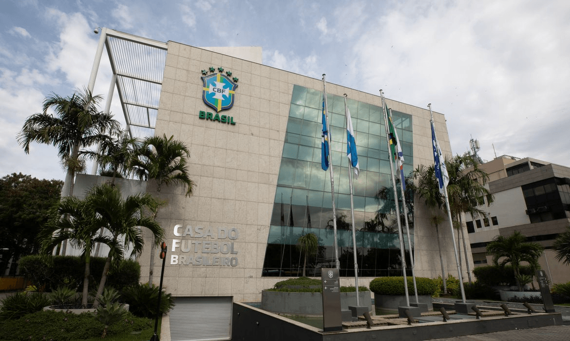 CBF vai apresentar queixa contra site que se diz loja oficial de produtos