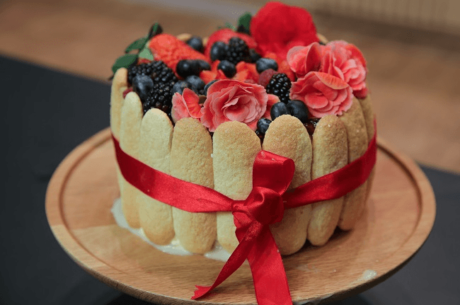 Charlotte cake da Melina, da temporada 2022 do MasterChef