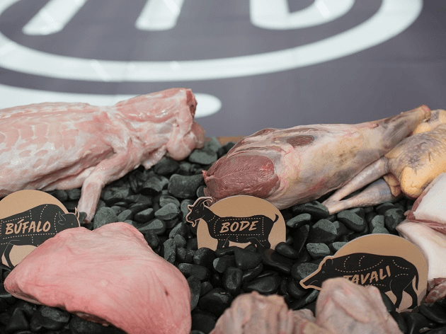 Qual o sabor da carne de jacaré? Saiba o gosto das proteínas exóticas usadas no MasterChef