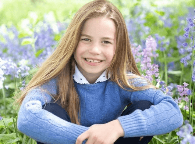 Princesa Charlotte completa 7 anos