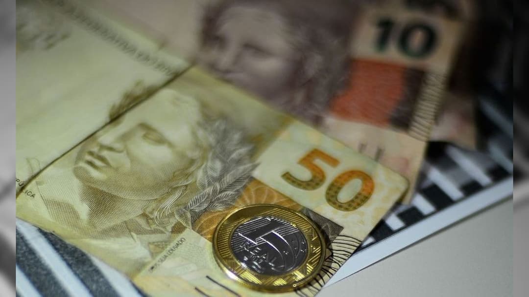 Dívida Bruta do Governo Geral sobe a 76,2% do PIB